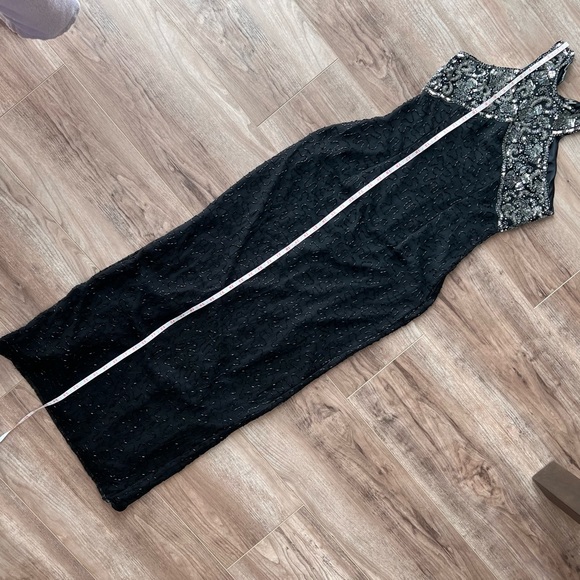 Right Choice vintage silk beaded medium gown so stunning!! - Picture 15 of 17